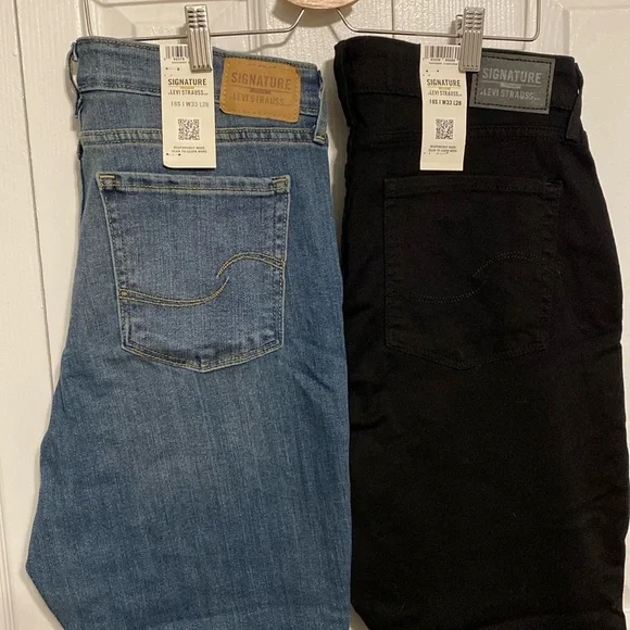 NWT set of 2 Levi Signature Jeans - Picture 1 of 8
